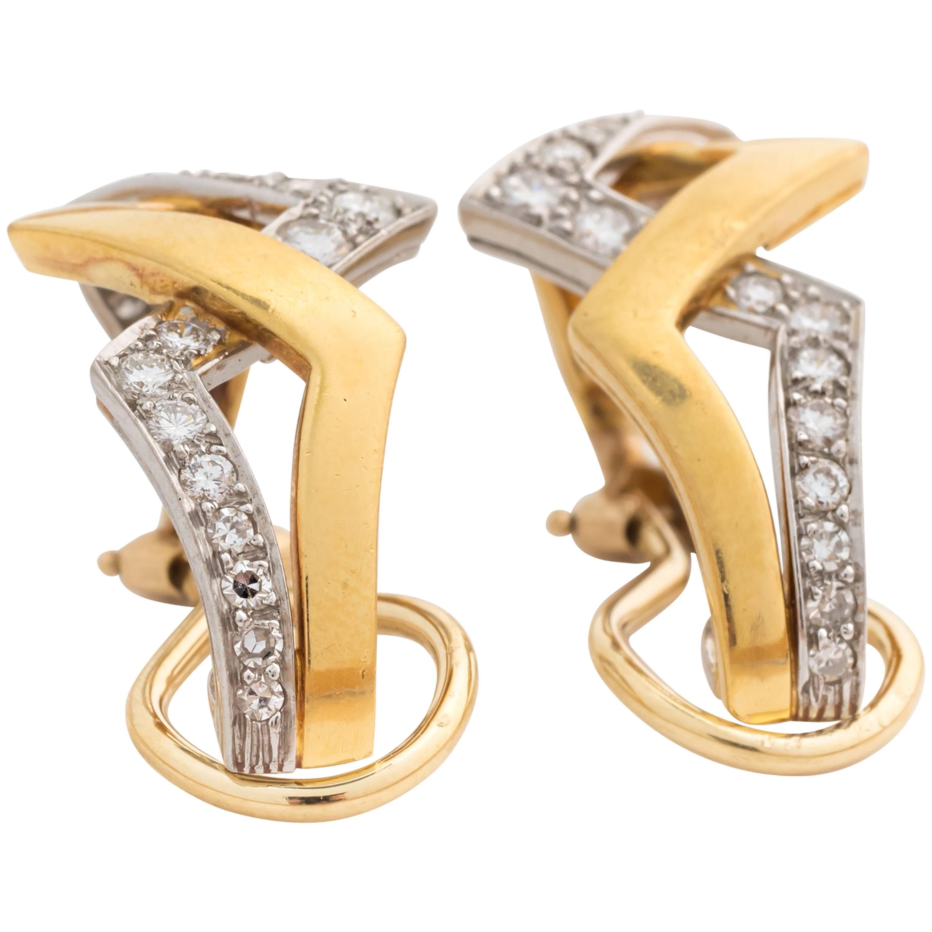 Boucles d'oreilles zigzag en or et platine avec diamants, années 1950 en vente
