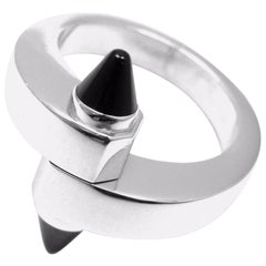 Bague à anneau en or Menotte de Cartier en onyx noir