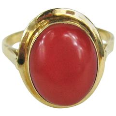Antique Bezel Set Coral Gold Ring 4