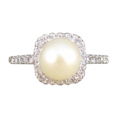 Anello con perle d'acqua dolce e diamanti a forma di anello quadrato in oro bianco