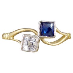 Edwardian Toi Et Moi Sapphire Set Ring in 18 Carat Yellow Gold