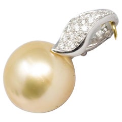 JKa Kohle & Co 18 Karat Weißgold-Anhänger mit 14 mm Perlen und Diamanten