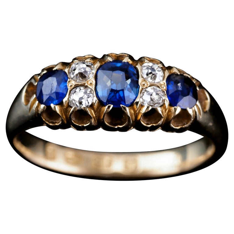 Antique Victorian 18k Gold Sapphire and Diamond Ring, Chester, 1882 For