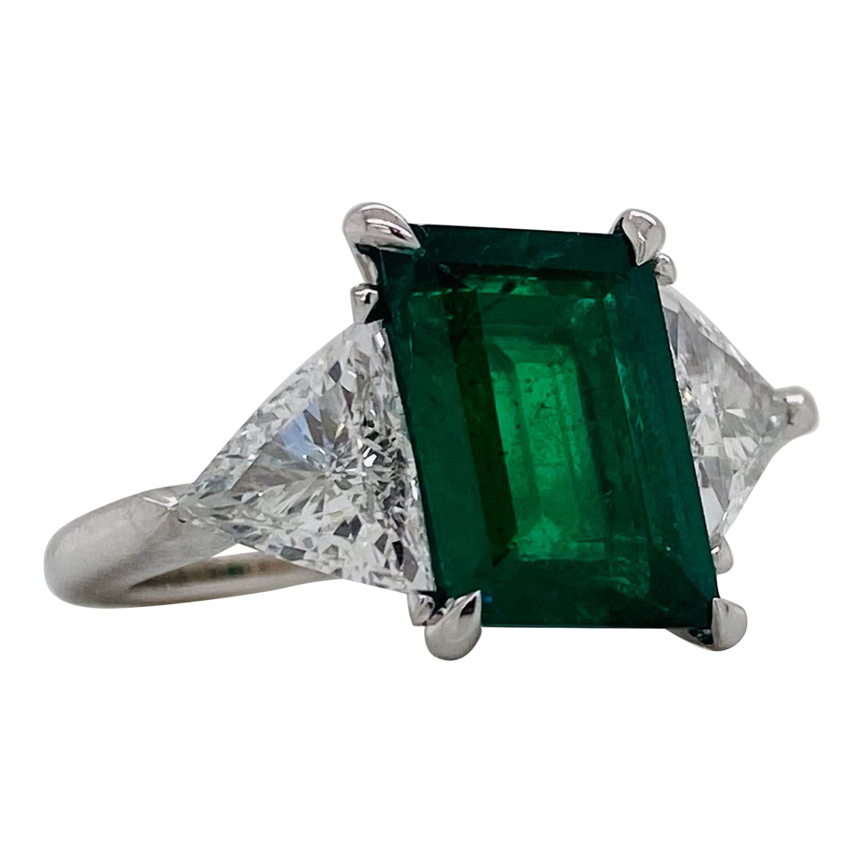 Emilio Jewelry AGL Certified 3.52 Carat Vivid Green Hexagon Emerald Diamond Ring For Sale