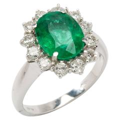 Vintage Emerald Diamond 18 Carat White Gold Cocktail Ring