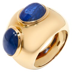 Contemporary 18 Carat Gold Cocktail Ring with Blue Sapphire Cabochons