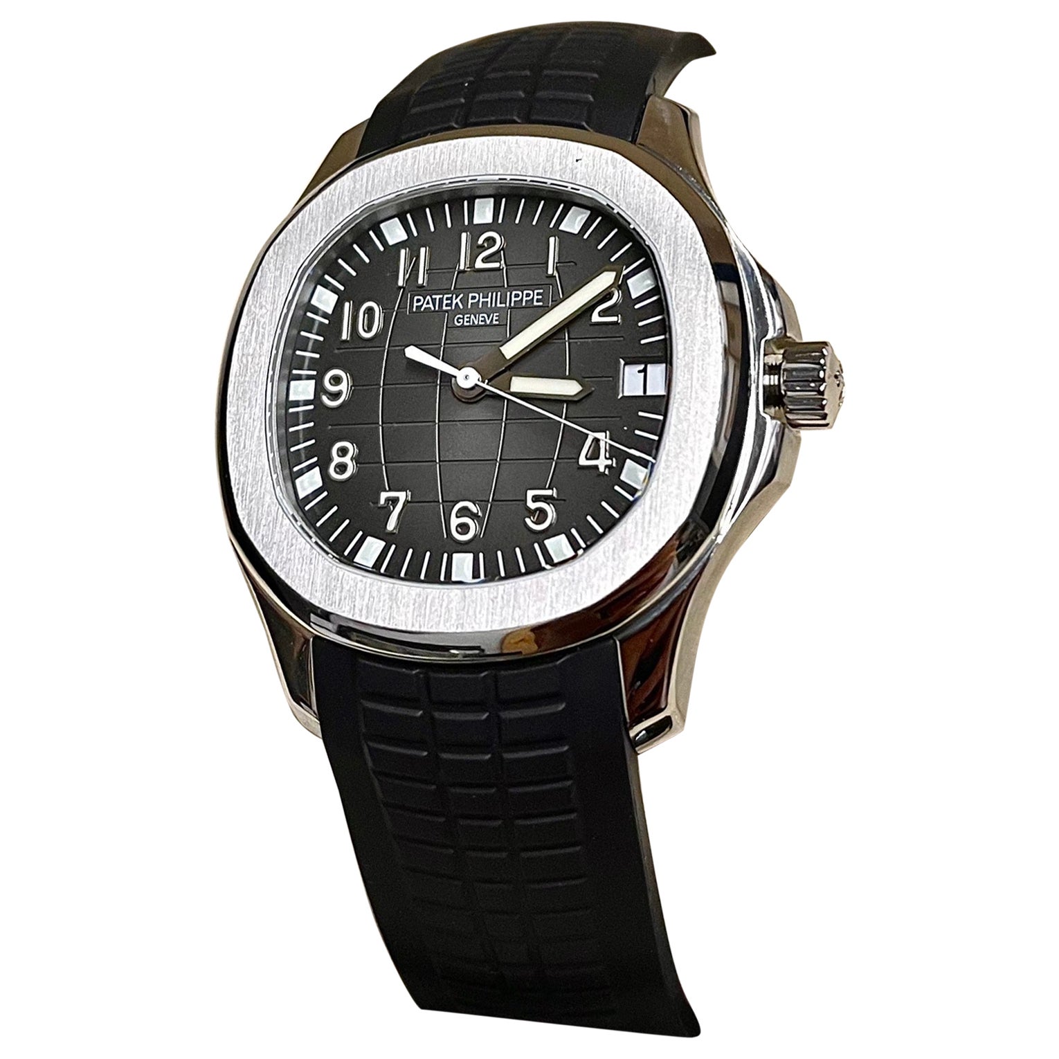 Patek Philippe & Tiffany's Co-Branded AQUANAUT REF#5165_001 Automatic Watch For Sale