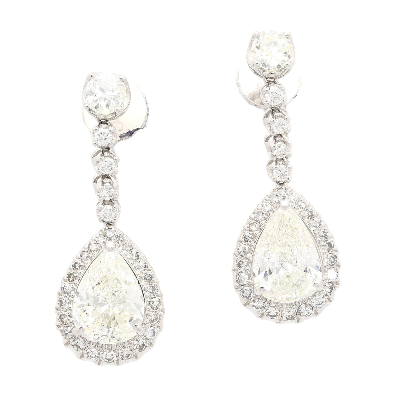 7.5 Carat Gia Certified Pear Cut Natural Diamond Drop Earrings in 18k White Gold