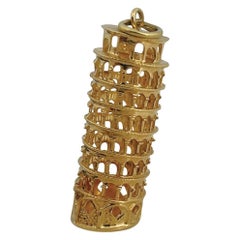 18 Karat Yellow Gold Solid Leaning Tower of Pisa Charm Pendant, Italy 