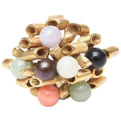 1960s Jade Amethyst Coral Black and White Onyx Gold Cluster Ring 5