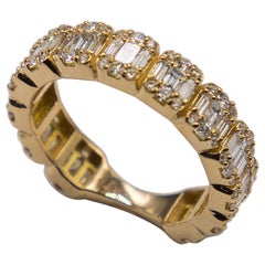 14k Yellow Gold Diamond Band Ring