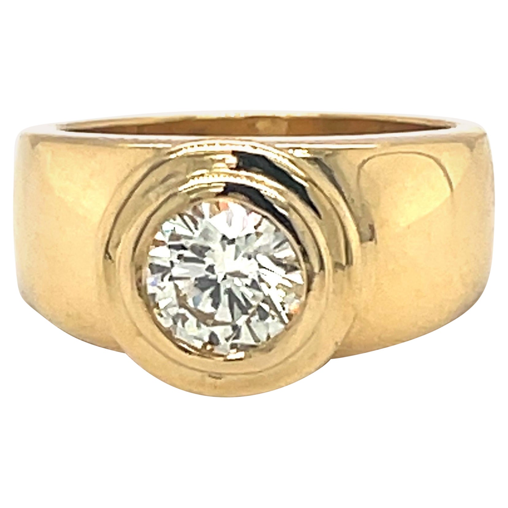 Men’s Diamond Ring in 18k Yellow Gold