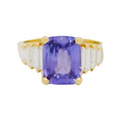 GIA Unheated Color Change Sapphire and White Diamond Ring in 18k Yellow Gold