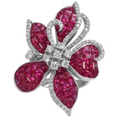 NO RESERVE - AAA 5.01 Carat Red Ruby & 0.63ct Diamonds, 18K White Gold Ring