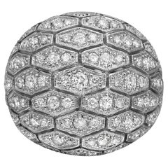 2,00 Gesamter runder Diamant-Cocktailring mit breiter Kuppel aus 18 Karat Weißgold Größe 7,5