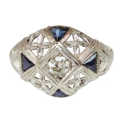 Vintage 1930s Diamond & Sapphire Ring