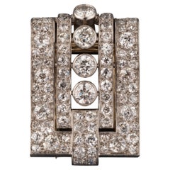 Platinum and 5.50 Carats Diamonds French Art Deco Clip Brooch