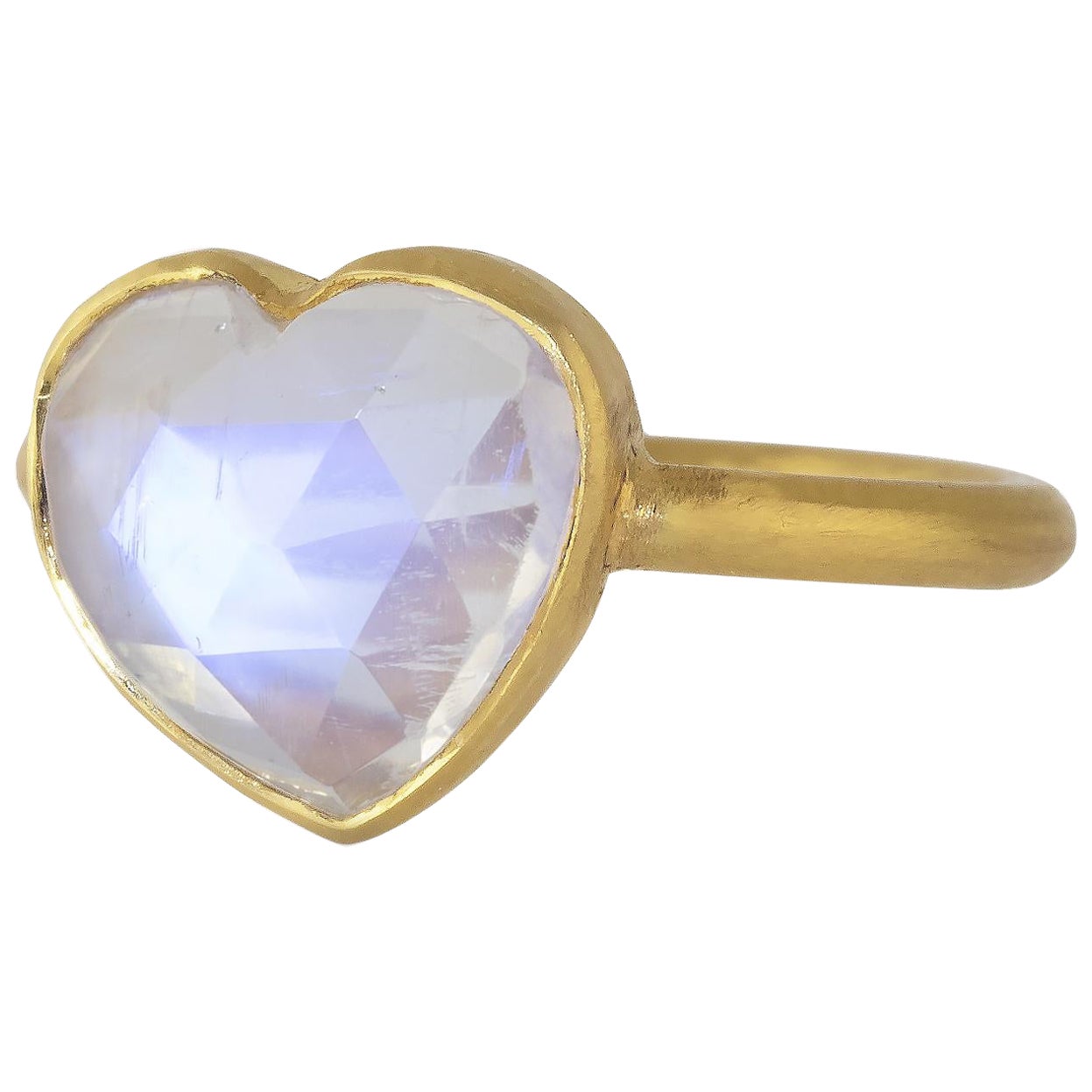 Ico & the Bird Fine Jewelry 6 carat Rainbow Moonstone Heart Ring  For Sale
