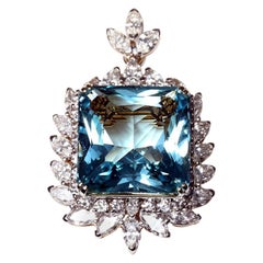 Pendentif aigue-marine de 35,54 carats et diamants de 7,39 carats - broche en or 18 carats
