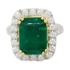 Emerald and Diamond Cocktail Ring in 18k Yellow Gold and Platinum