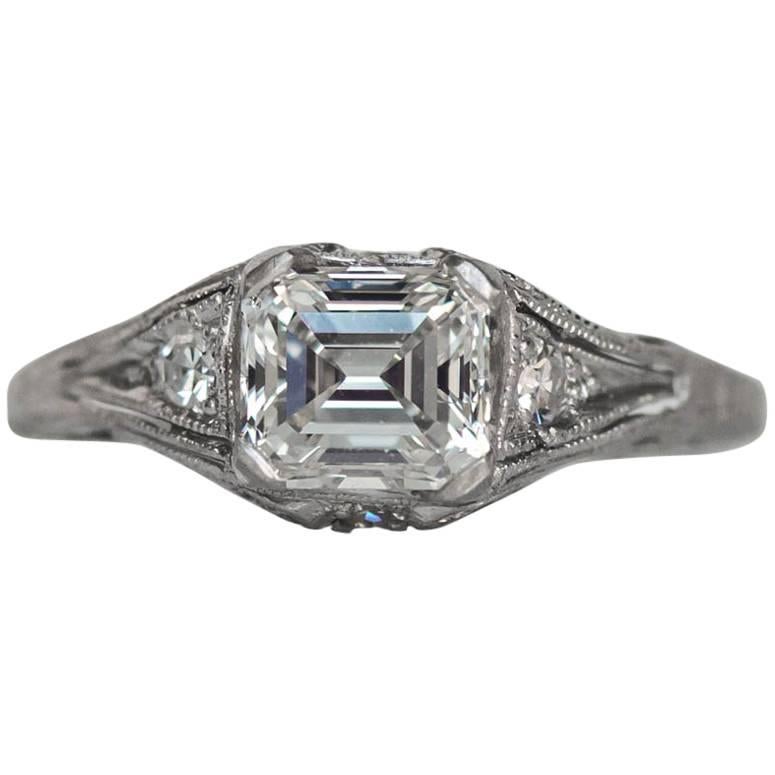 1940s Art Deco 1.00 Carat Emerald Cut Diamond Platinum Engagement Ring