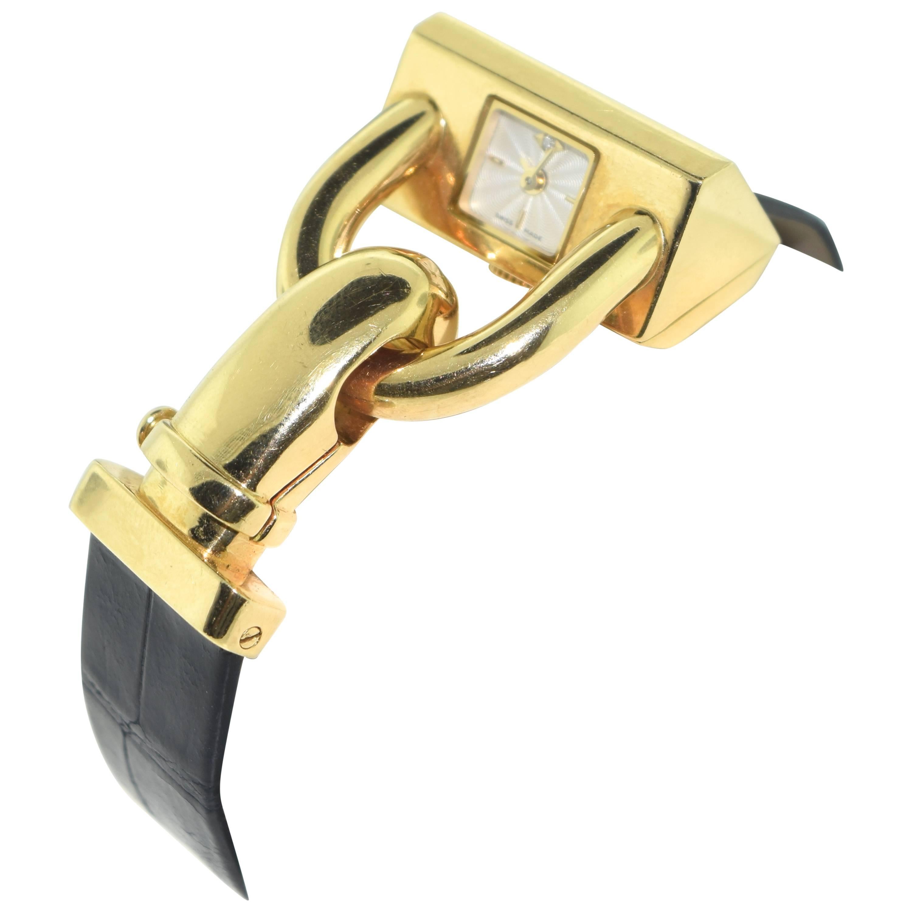 Van Cleef & Arpels Ladies Yellow Gold Cadenas Quartz Wristwatch For Sale