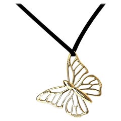 14 Karat Yellow Gold Monarch Butterfly Pendant Necklace