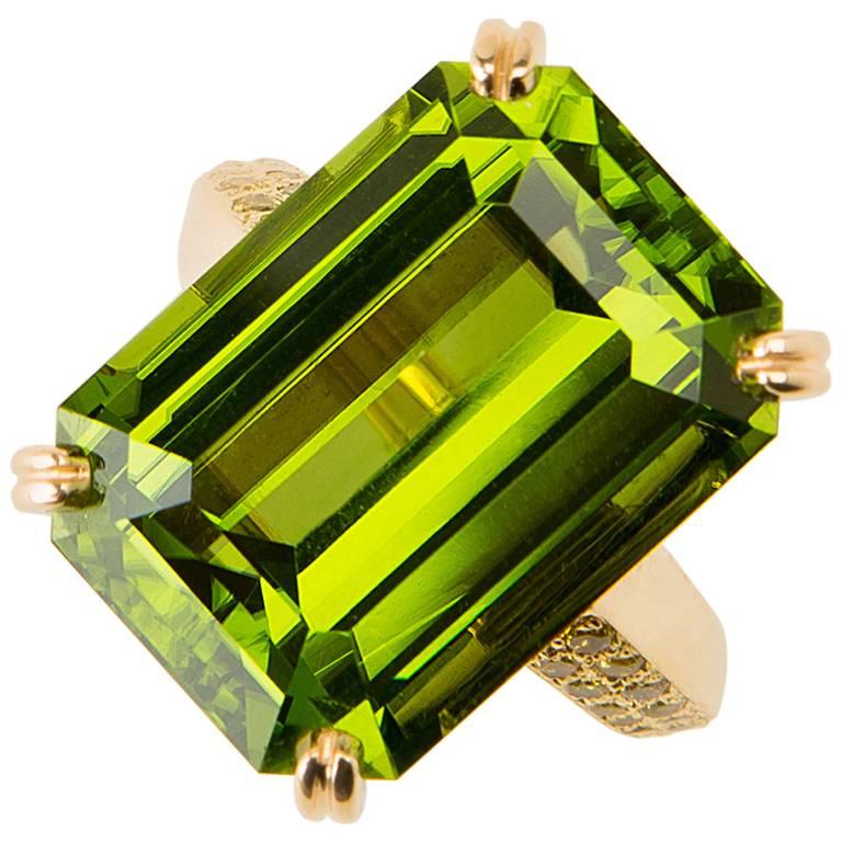 Oscar Heyman Peridot and Diamond Ring
