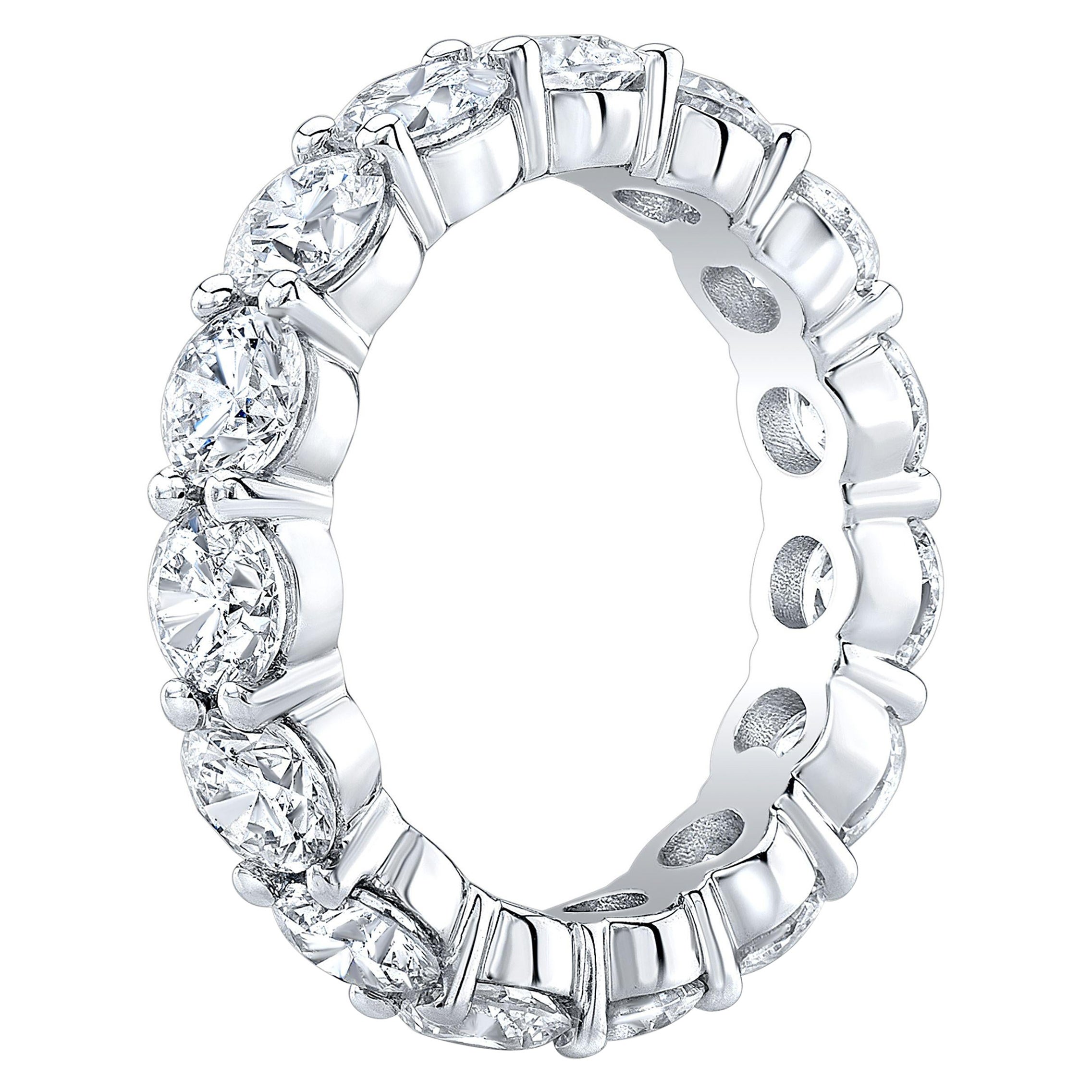 Eternity-Ring aus Platin mit natürlichem 3 Karat Diamanten F-G Farbe VS Reinheit