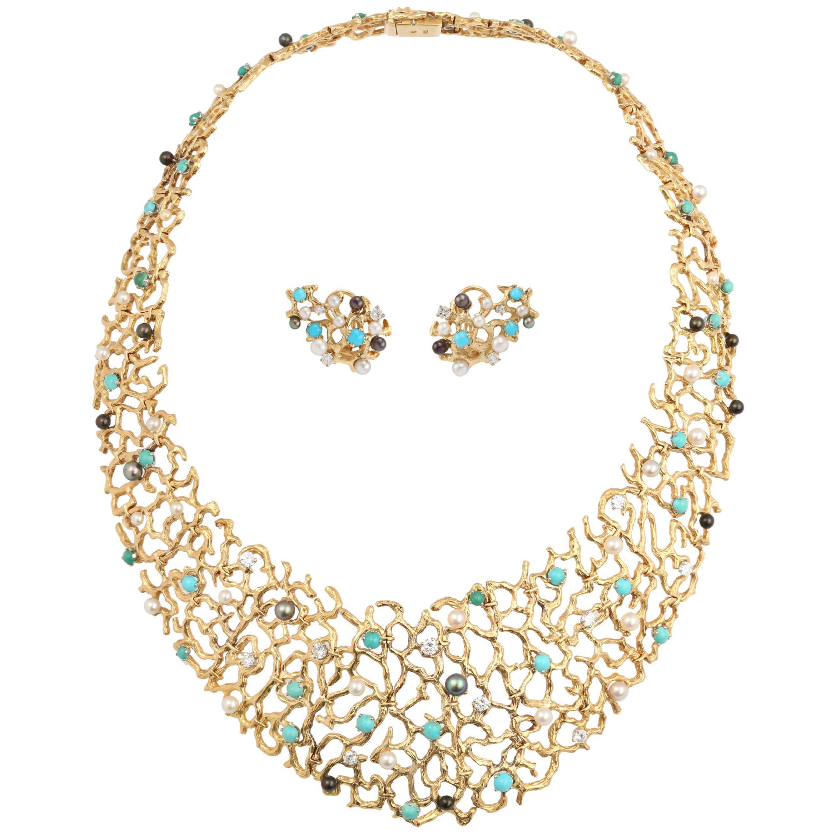 Halskette aus 18 Karat Gelbgold mit halber gefasster Türkis-Diamanten und Perlen von Gilbert Albert im Angebot