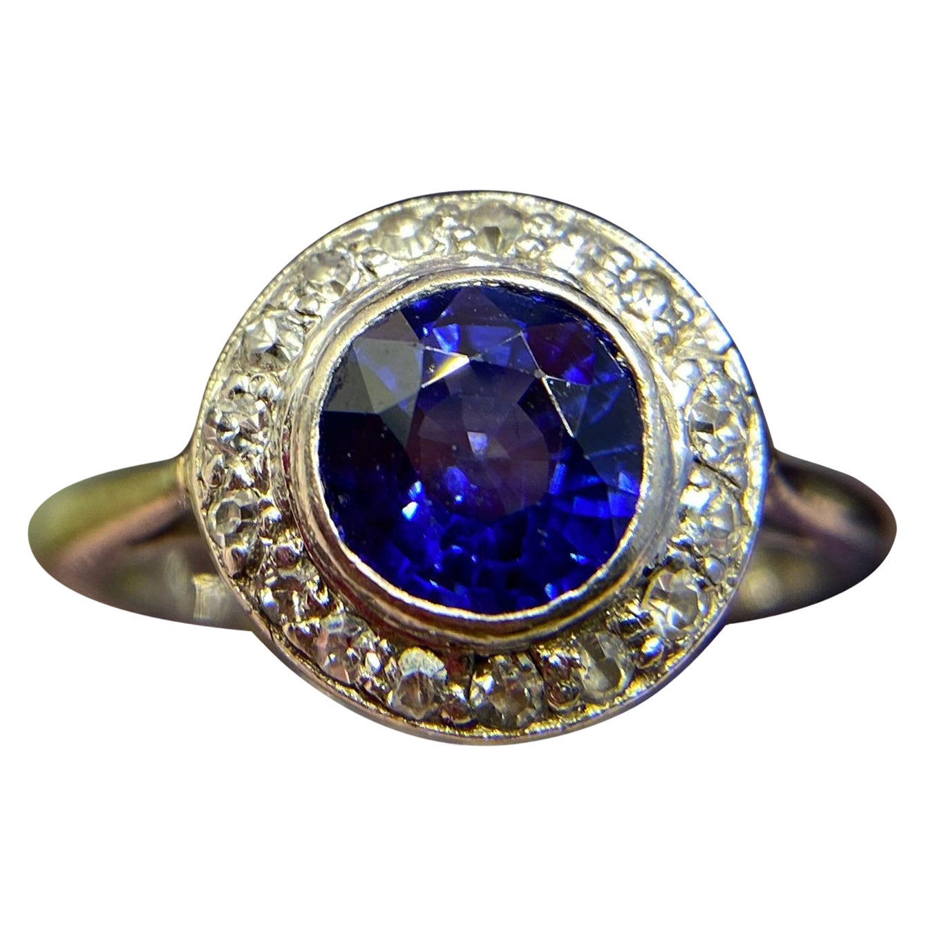 Art Deco Natural Sapphire and Diamond Ring For Sale