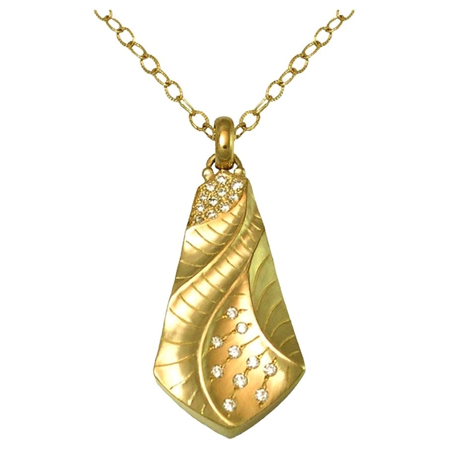 14 Karat Yellow Gold Kite Pendant with Diamonds from K.Mita For Sale