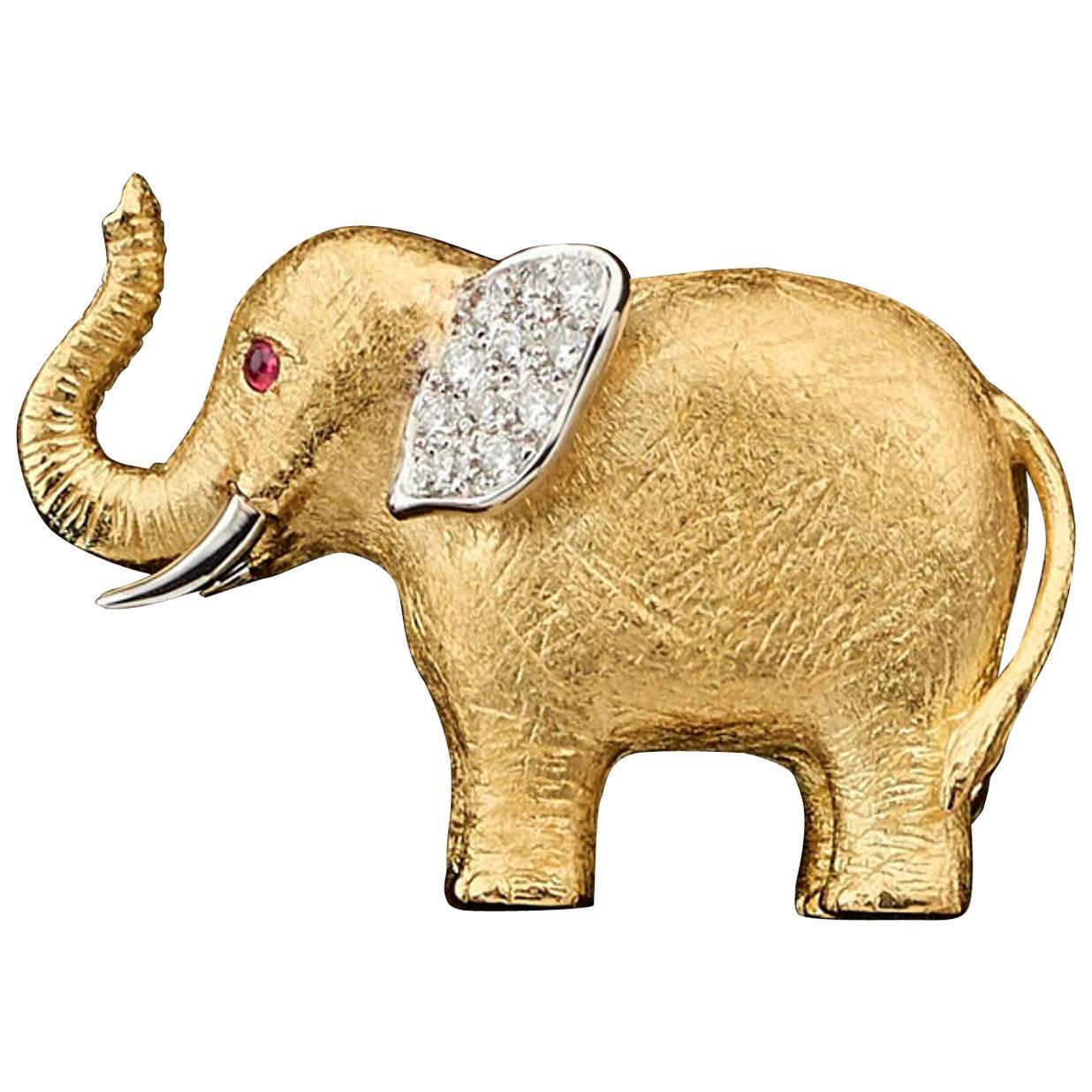 E. Wolfe & Co. Yellow And White Gold And Diamond Elephant Brooch 