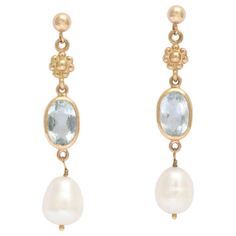 Beautiful Aquamarine Diamond Gold Dangle Earrings At 1stdibs Pearl Aquamarine Gold Dangle Earrings