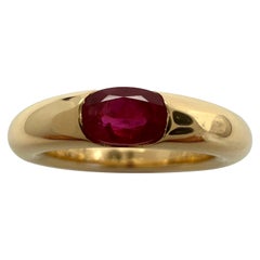 Vintage Cartier Deep Red Ruby Ellipse 18k Yellow Gold Oval Cut Solitaire Ring
