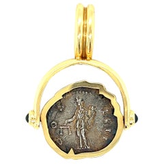 Pendentif Antonius Pius en argent avec pièce de monnaie Denarius et saphir cabochon