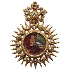 Renaissance Flashing Diamond Sunburst Locket