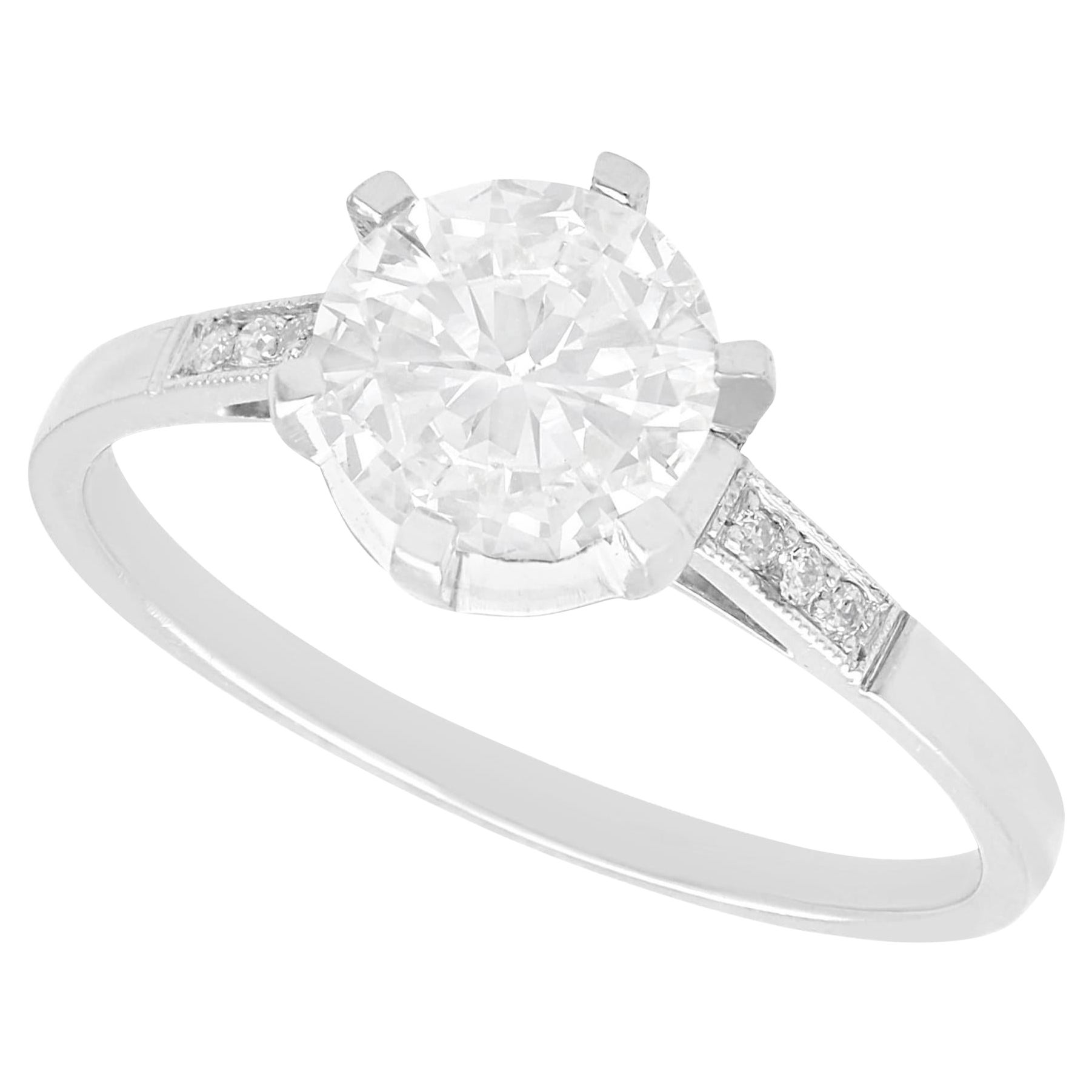 Anillo solitario vintage de diamantes y platino de 1.50 quilates