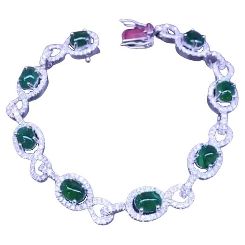 AIG Certified 8.06 Carats Zambian Emeralds Diamonds 2.79 Ct 18K Gold Bracelet  For Sale