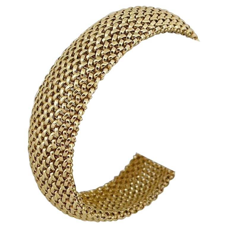 14 Karat Yellow Gold Ladies Fancy Mesh Link Bracelet For Sale at 1stDibs