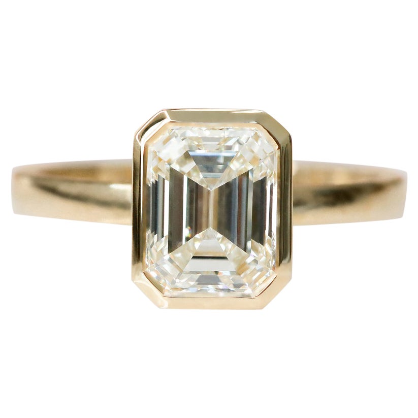 GIA Certified 1.55 Carats Art Deco Bezel Natural Emerald Cut Engagement Ring 