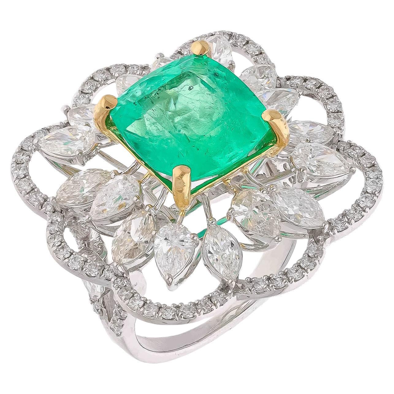 Dies ist ein natürliches Sambia  Smaragdring mit Diamanten und 18 Karat Gold. Die Smaragde sind sehr hohe Qualität und sehr gute Qualität Diamanten die Klarheit ist vsi und G Farbe


Smaragde : 4,37 Karat
Diamanten : 4,37 Karat
Gold : 10.882
