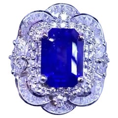 Superbe bague en saphir de Ceylan bleu royal et diamants de 7,21 carats