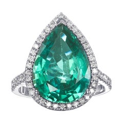 NO RESERVE - 7.30ct Pear Emerald & 0.60cttw Diamonds, 14K White Gold Ring