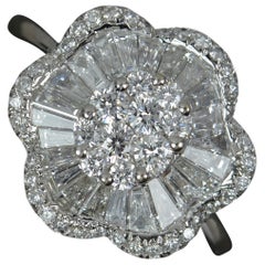 Stunning VS 1.75 Carat Diamond and 18 Carat White Gold Flower Cluster Ring