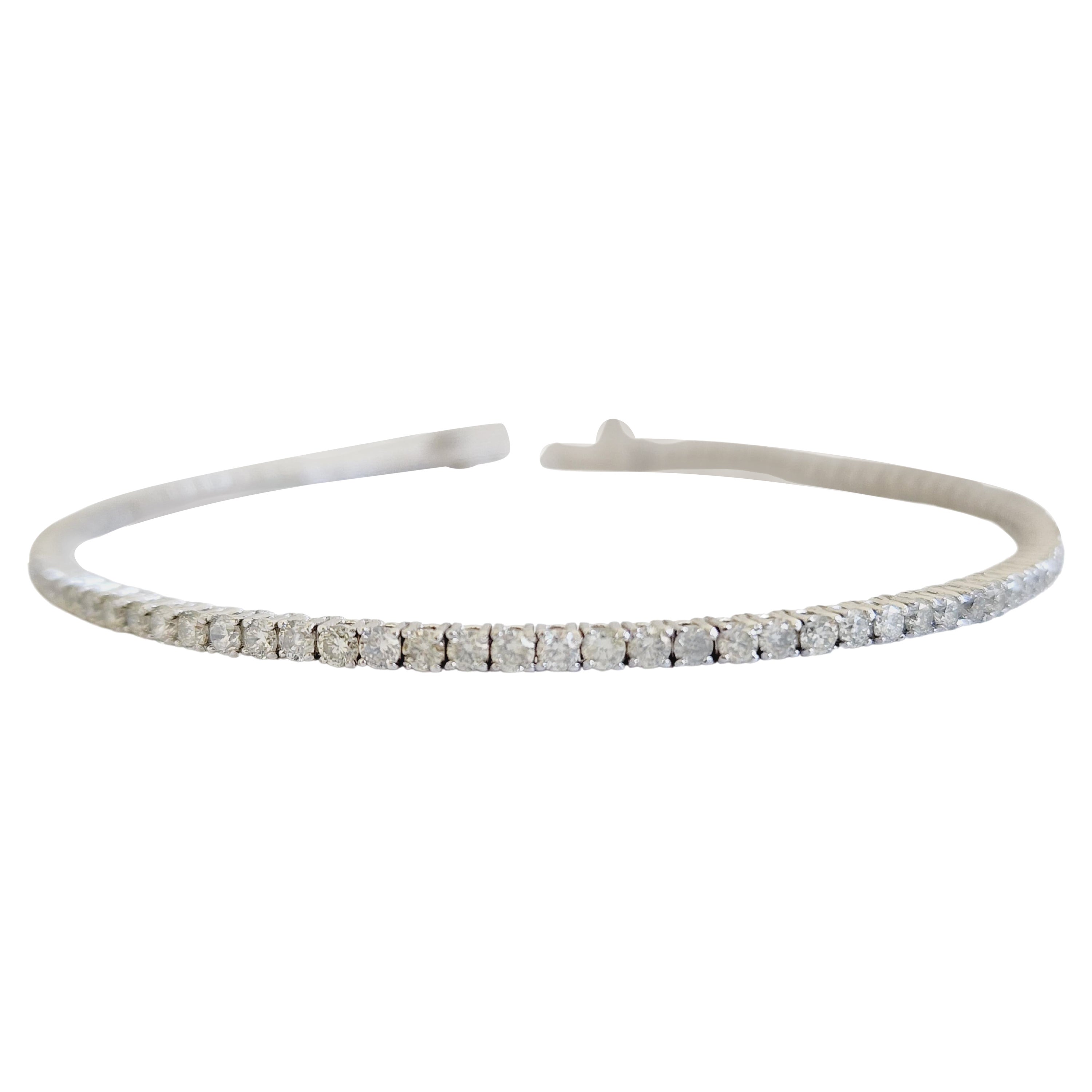 2.76 Carat Round Brilliant Natural Diamond Tennis Bracelet 14 Karat White Gold