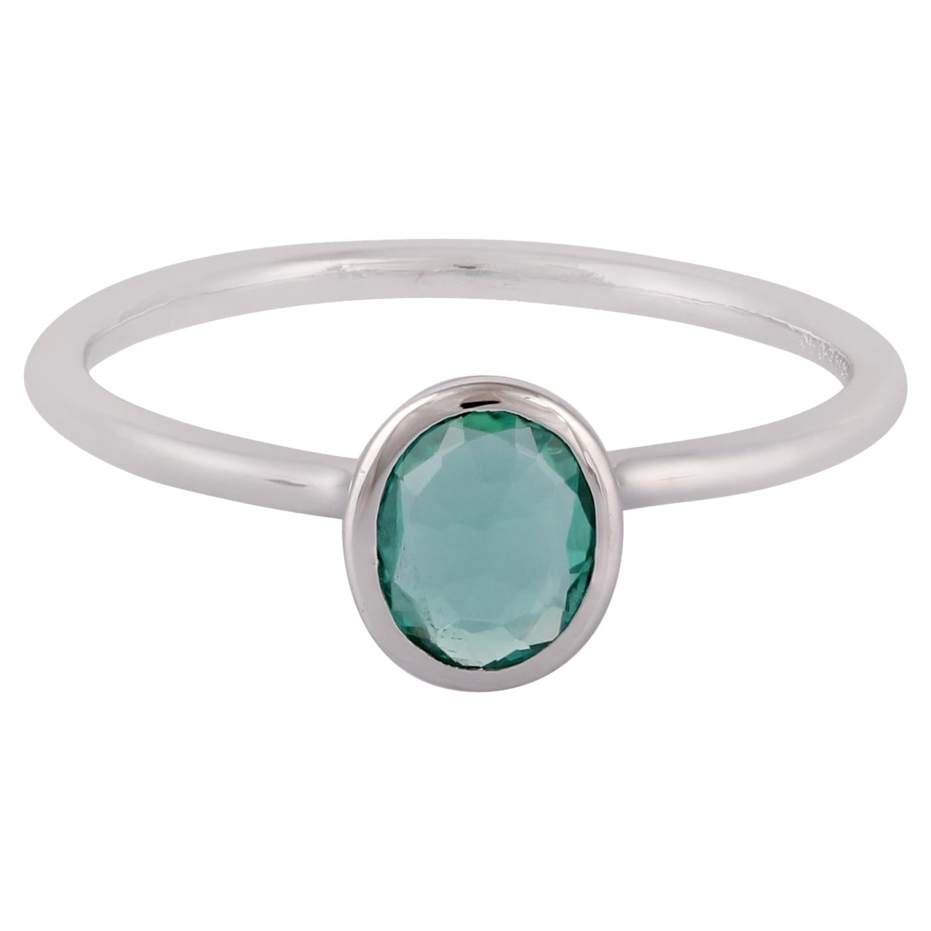 Clear Emerald Ring in 18k Gold For Sale