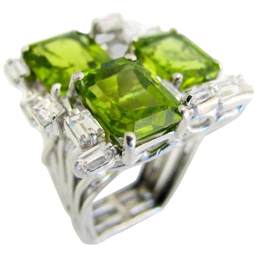 Barbara Anton Modernist Peridot Diamond Platinum Cocktail Ring For Sale