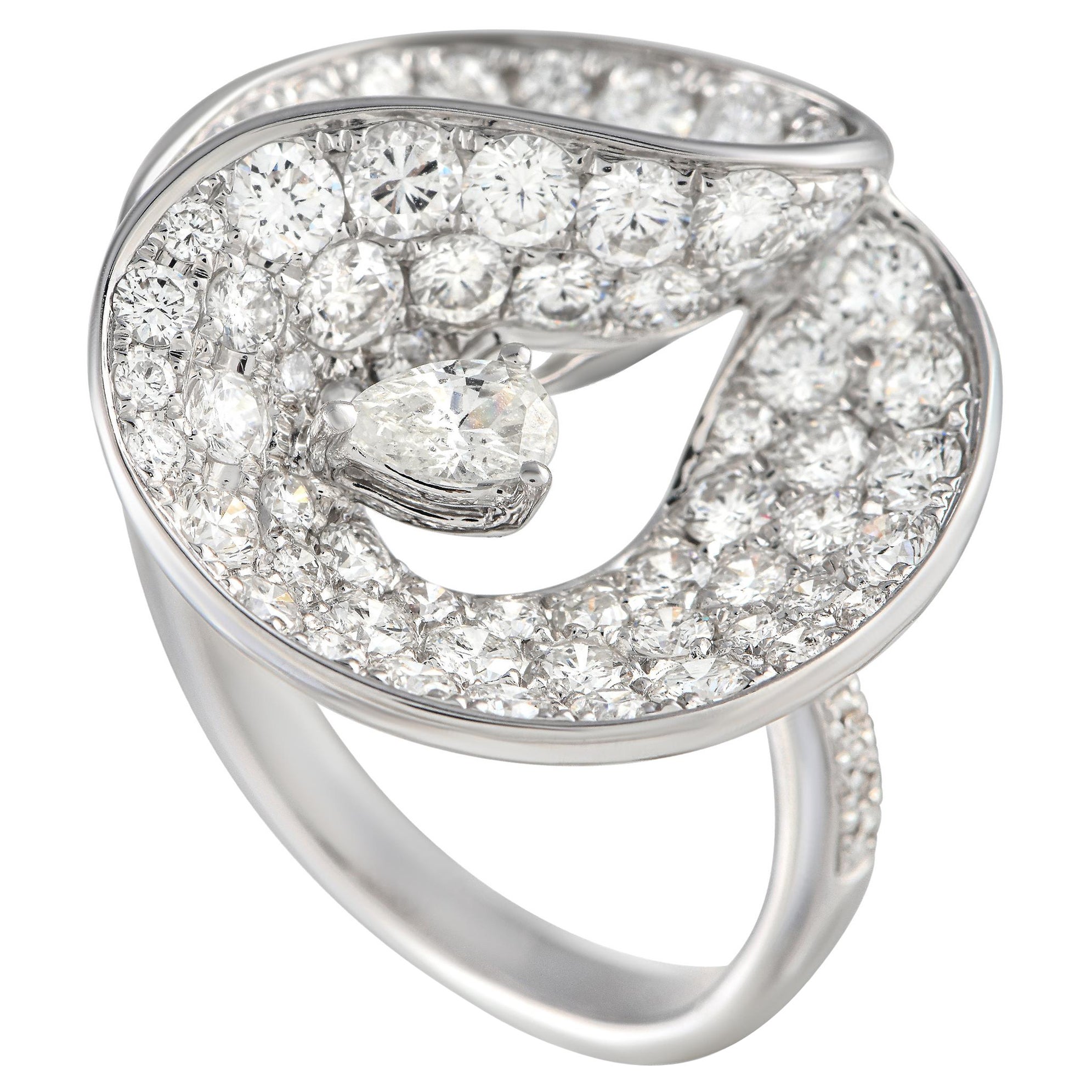 LB Exclusive 18K White Gold 1.50 Carat Diamond Ring For Sale at 1stDibs