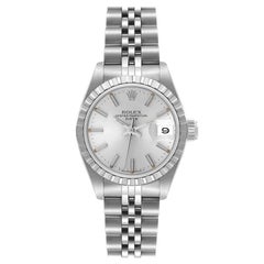 Vintage Rolex Date Steel Silver Dial Engine Turned Bezel Ladies Watch 69240